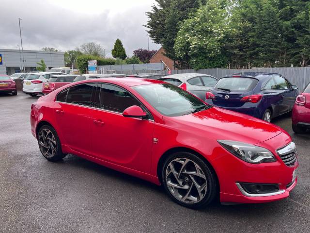 2016 Vauxhall Insignia 1.6 CDTi SRi Vx-line Nav Red 5dr Hatch