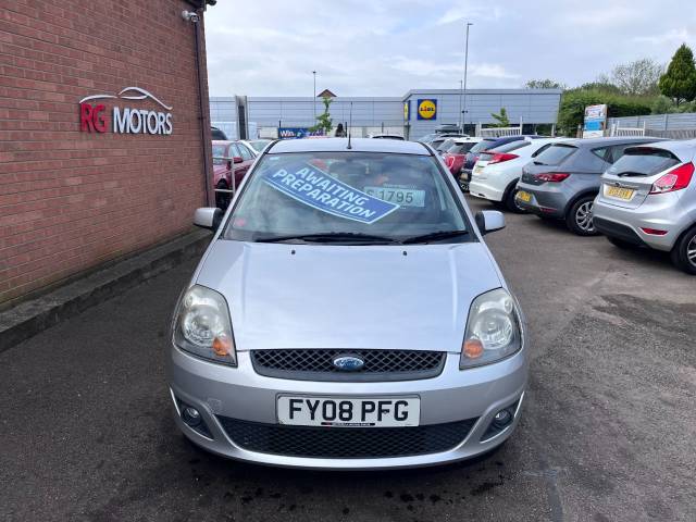2008 Ford Fiesta 1.4 TDCi Zetec Silver 5dr Hatch, £35 TAX, 62 MPG