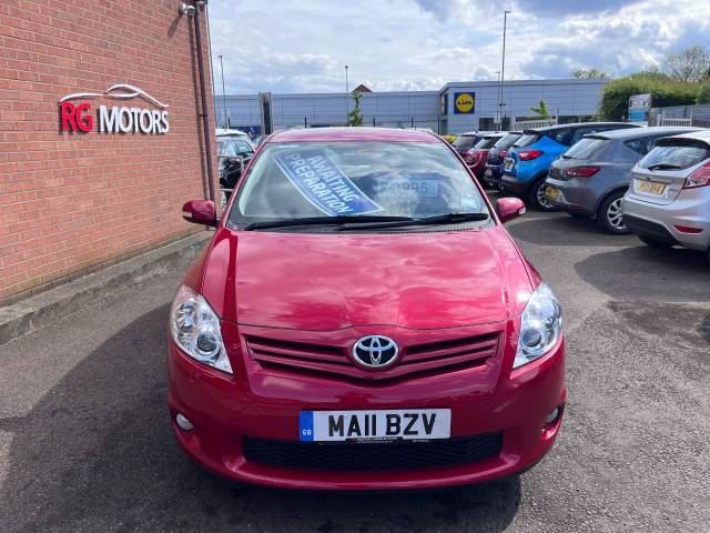 2011 Toyota Auris 1.33 Dual VVTi TR Red 5dr Hatch JUST 38k MILES