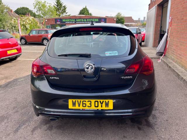 2013 Vauxhall Astra 1.4T 16V SRi Black 5dr Hatch