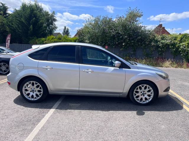 2009 Ford Focus 1.6 TDCi Zetec Silver 5dr Hatch, £35 Tax. 68 MPG