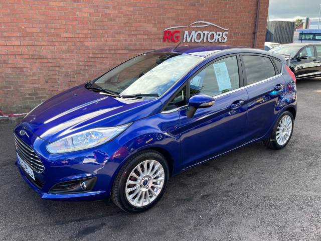 Ford Fiesta 1.5 TDCi Titanium Blue 5dr Hatch Hatchback Diesel Blue