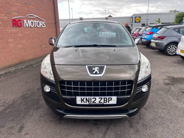 2012 Peugeot 3008 1.6 HDi 112 Allure 5dr Hatch