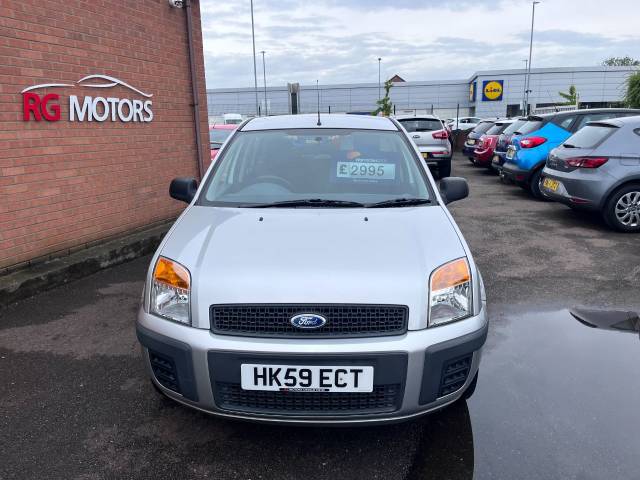 2010 Ford Fusion 1.4 Style + Silver 5dr Hatch