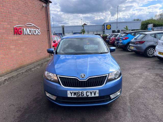 2016 Skoda Rapid 1.6 TDI CR 115 SE L Blue 5dr Hatch
