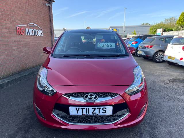 2011 Hyundai ix20 1.4 CRDi Blue drive Style Red 5dr MPV
