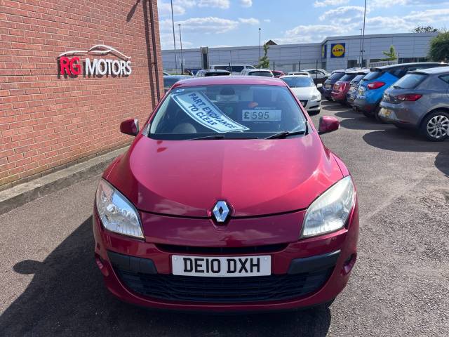 2010 Renault Megane 1.6 16V 110 Dynamique TomTom Red 5dr Hatch
