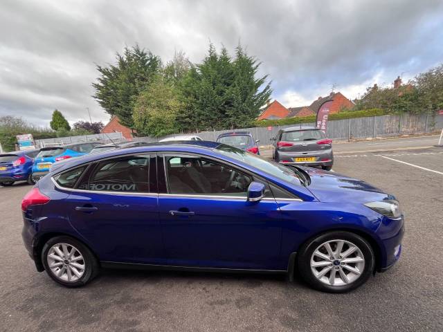 2015 Ford Focus 1.0 EcoBoost 125 Titanium Blue 5dr