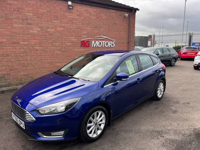 Ford Focus 1.0 EcoBoost 125 Titanium Blue 5dr Hatchback Petrol Blue