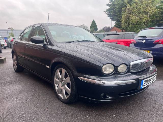 2006 Jaguar X-Type 2.2d SE Black 4dr Saloon