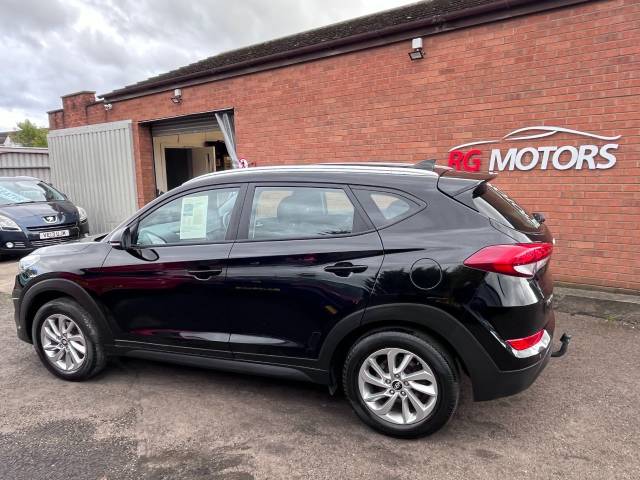 2015 Hyundai Tucson 1.7 CRDi Blue Drive SE Black 5dr 2WD