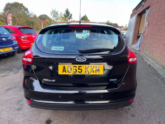 2015 Ford Focus 1.0 EcoBoost 125 Titanium Black 5dr Hatch