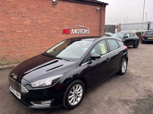 Ford Focus 2.0 TDCi Titanium Black 5dr Hatch Hatchback Diesel Black