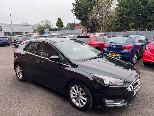 2015 Ford Focus 2.0 TDCi Titanium Black 5dr Hatch