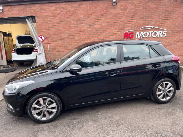 2015 Hyundai i20 1.1 CRDi SE Black 5dr Hatch