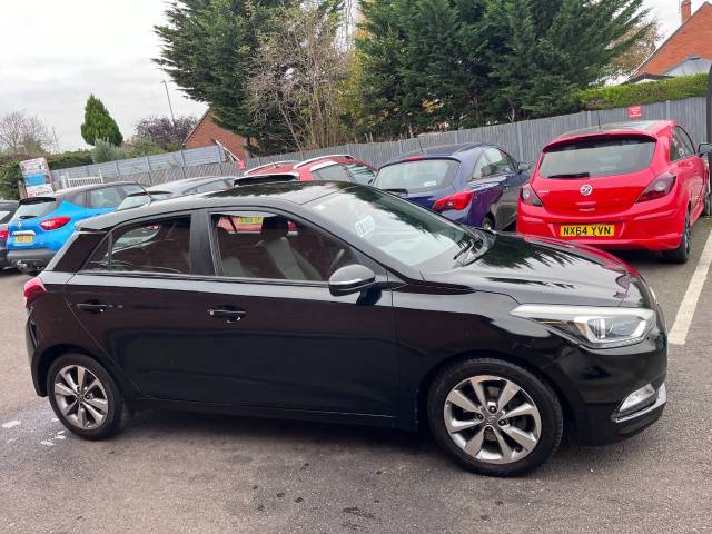2015 Hyundai i20 1.1 CRDi SE Black 5dr Hatch
