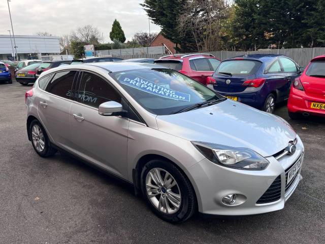 2014 Ford Focus 1.0 125 EcoBoost Titanium Navigator Silver 5dr