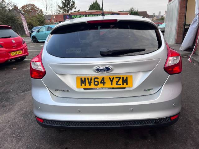 2014 Ford Focus 1.0 125 EcoBoost Titanium Navigator Silver 5dr