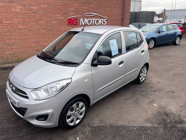 Hyundai i10 1.2 Classic White 5dr Hatchback Petrol Silver