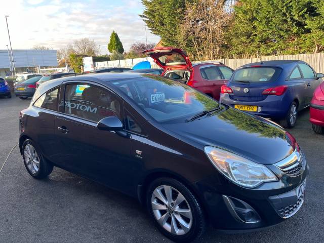2012 Vauxhall Corsa 1.2 Active Black 3dr Hatch
