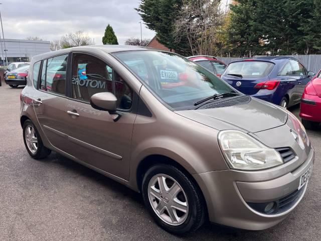 2009 Renault Grand Modus 1.5 dCi 86 Dynamique Gold 5dr