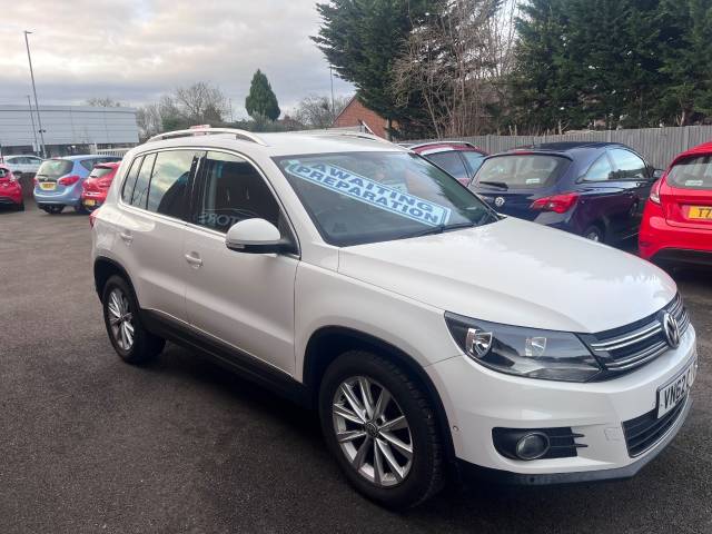 2012 Volkswagen Tiguan 2.0 TDi BlueMotion Tech SE White 5dr [2WD]