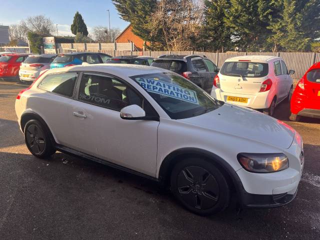 2009 Volvo C30 1.6D DRIVe R DESIGN White 3dr Hatch
