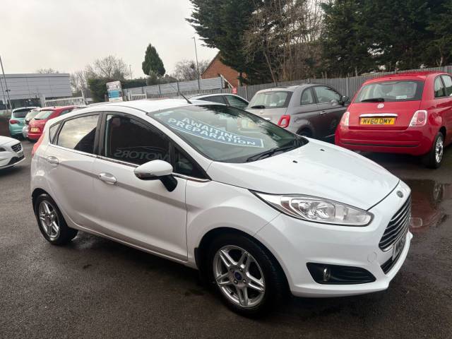 2013 Ford Fiesta 1.0 EcoBoost Zetec White 5dr Hatch