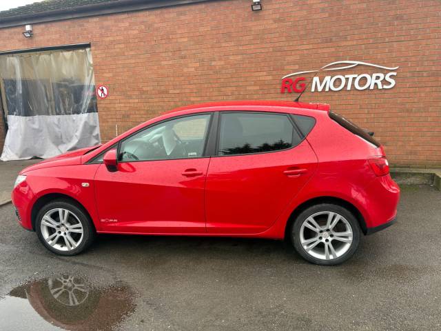 SEAT Ibiza 1.4 SE Copa Red 5dr Hatch Hatchback Petrol Red