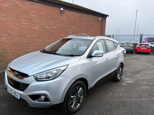Hyundai ix35 1.7 CRDi SE Nav Silver 5dr 2WD Estate Diesel Silver
