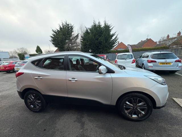 2015 Hyundai ix35 1.7 CRDi SE Nav Silver 5dr 2WD