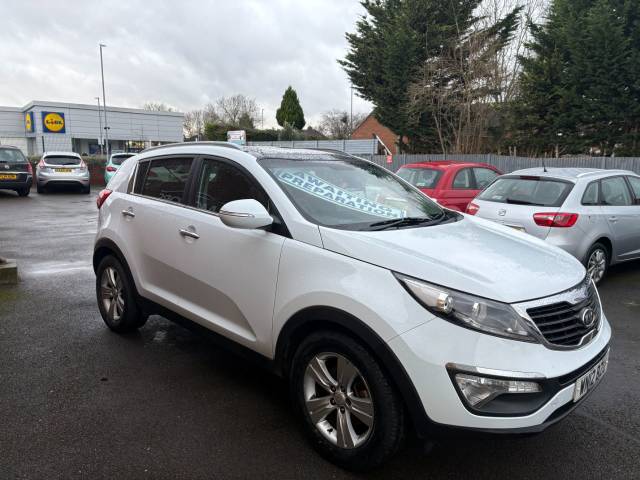 2012 Kia Sportage 1.7 CRDi ISG 2 White 5dr Estate