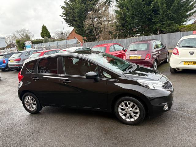 2015 Nissan Note 1.2 Acenta Premium Black 5dr MPV
