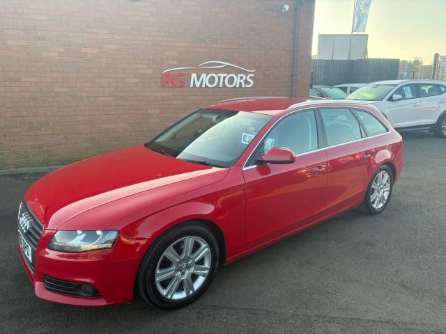 Audi A4 2.0 TDIe 136 SE Red 5dr Estate Estate Diesel Red