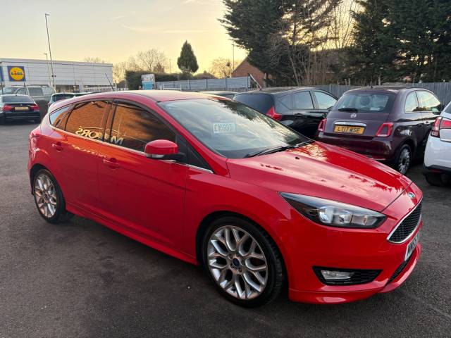2015 Ford Focus 1.5 TDCi 120 Zetec S Red 5dr Hatch