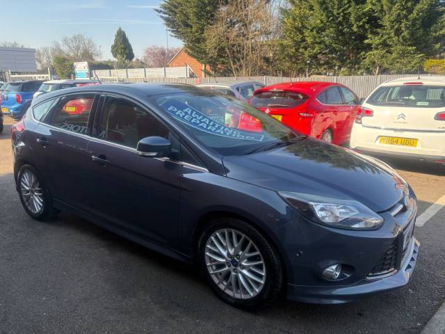 2014 Ford Focus 1.6 182 EcoBoost Zetec S Grey 5dr Hatch