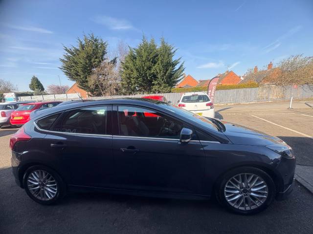 2014 Ford Focus 1.6 182 EcoBoost Zetec S Grey 5dr Hatch