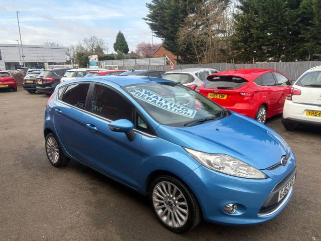 2012 Ford Fiesta 1.4 Titanium Blue 5dr Hatch