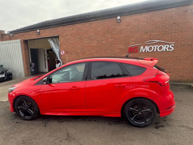 2016 Ford Focus 1.5 EcoBoost 182 Zetec S Red 5dr Hatch
