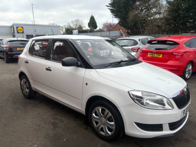 2013 Skoda Fabia 1.2 12V 60 S White 5dr Hatch