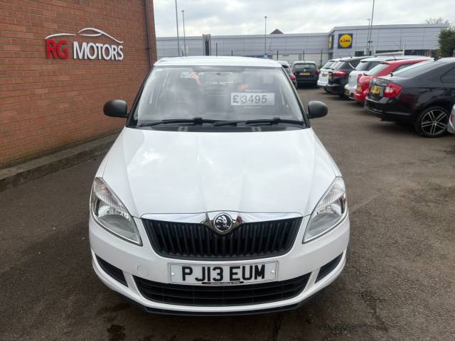 2013 Skoda Fabia 1.2 12V 60 S White 5dr Hatch