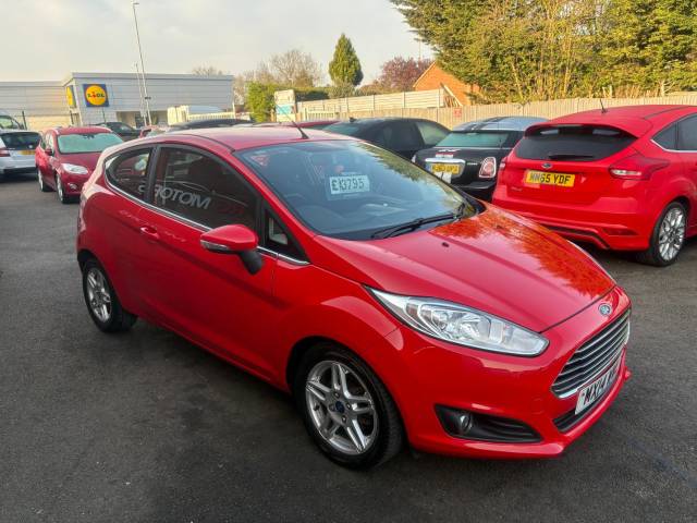2014 Ford Fiesta 1.0 Zetec Red 3dr Hatch