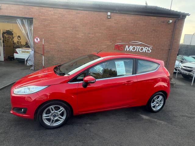 2014 Ford Fiesta 1.0 Zetec Red 3dr Hatch