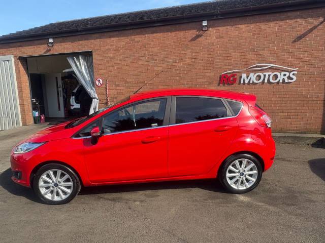 2016 Ford Fiesta 1.0 EcoBoost Titanium Red 5dr Hatch