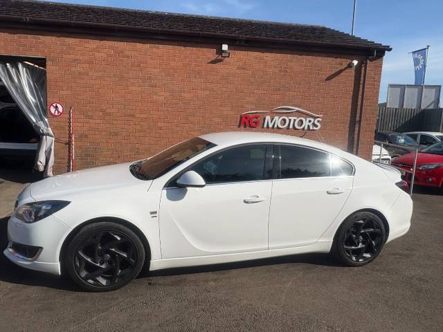 2015 Vauxhall Insignia 1.6 CDTi SRi Vx-line White 5dr Hatch