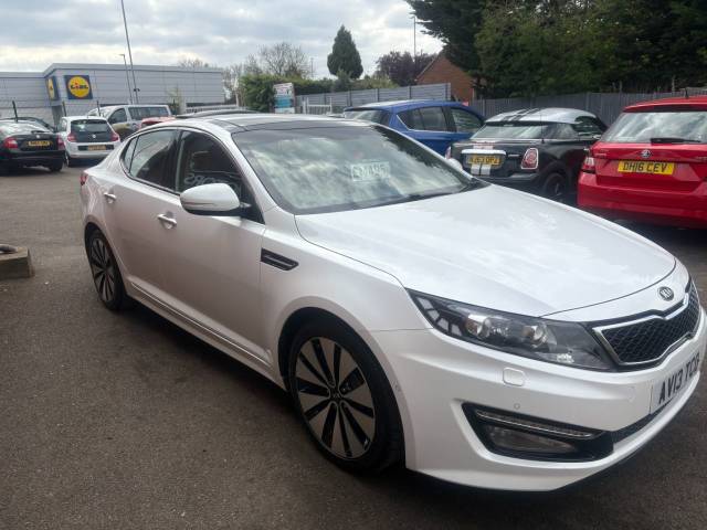 2013 Kia Optima 1.7 CRDi 3 White 4dr Auto Saloon