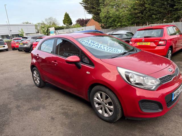 2015 Kia Rio 1.1 CRDi VR7 EcoDynamics Red 5dr Hatch