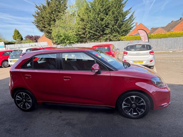 2015 MG Motor UK MG3 1.5 VTi-TECH 3Style Red 5dr Hatch