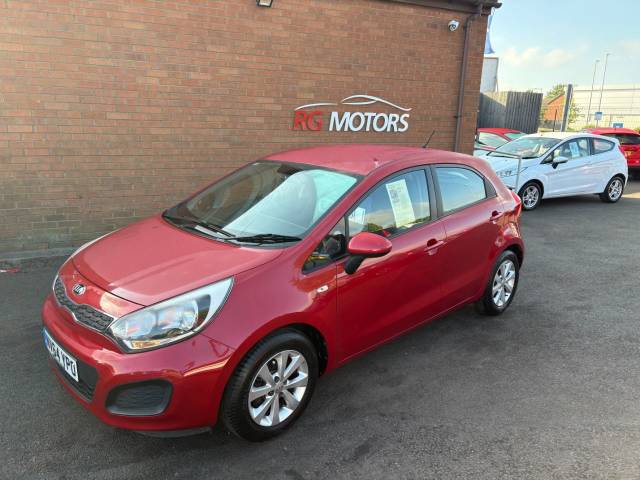 Kia Rio 1.1 CRDi VR7 EcoDynamics Red 5dr Hatch Hatchback Diesel Red