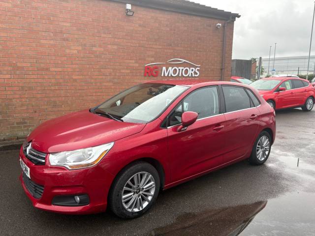 Citroen C4 1.6 HDi VTR+ Red 5dr Hatch Hatchback Diesel Red